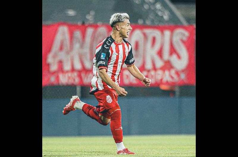 Torneo Clausura- Barracas Central le ganoacute 2-1 a Estudiantes de Riacuteo Cuarto y tiene un pie y medio en los playoffs
