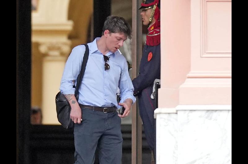 Santiago Caputo- ldquoLos que alertaban sobre lsquolas derrotas de los oficialismosrsquo van a cambiar de argumentordquo