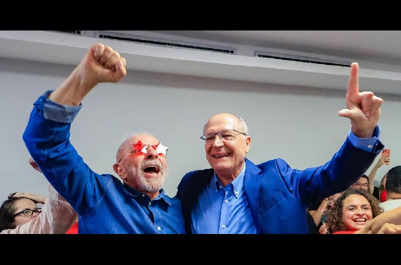 Partidos aliados de Bolsonaro reconocen victoria de Lula y rechazan anular eleccioacuten en Brasil