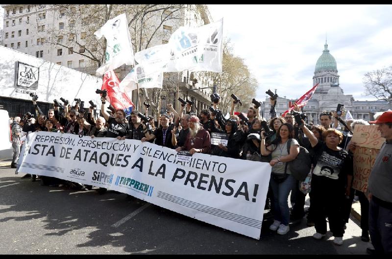 Trabajadores de prensa exigen que se debata en comisones los proyectos en defensa al Estatuto del Periodista