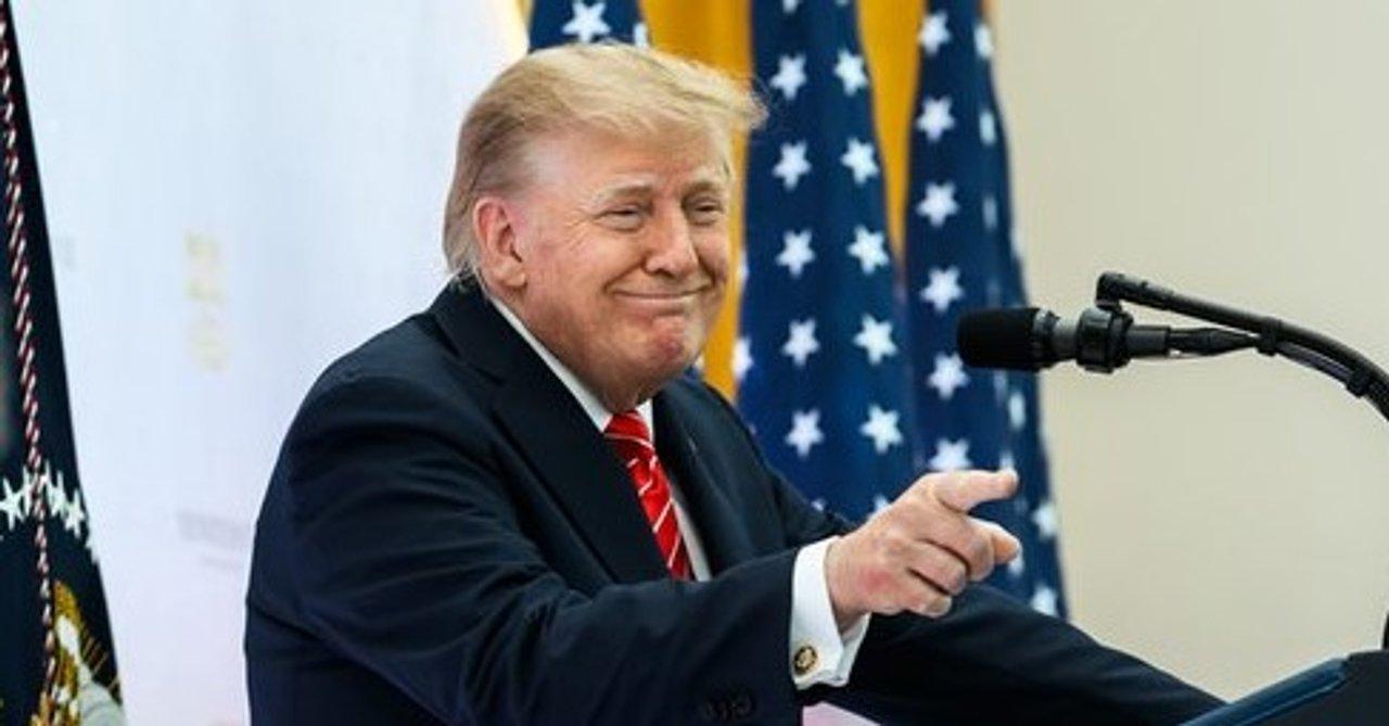 Trump ofrece US 1 milloacuten por informacioacuten sobre fraude electoral