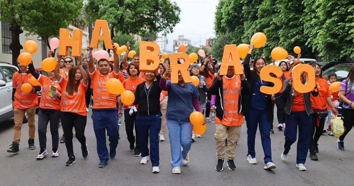 Difunden estrategias para cuidar la salud y reconocer un ataque cerebrovascular