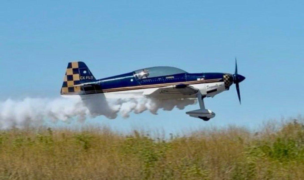 Un piloto murioacute tras el choque de dos avionetas en pleno vuelo en Uruguay