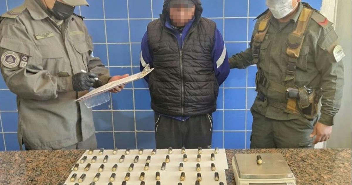 Llevaba 83 caacutepsulas de cocaiacutena en el organismo
