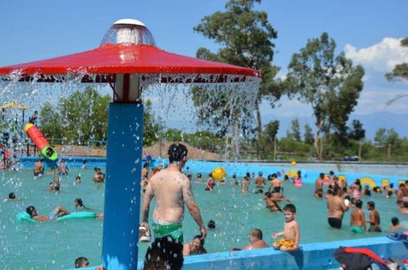 Preparan la apertura al puacuteblico del camping y balneario municipal Jaque en San Pedro