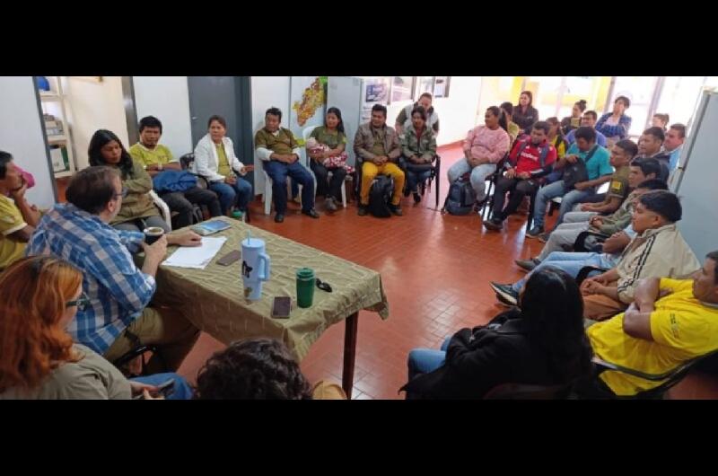 Misiones- los mbya cortaron la ruta por bajas de agentes y fallas en la atencioacuten sanitaria