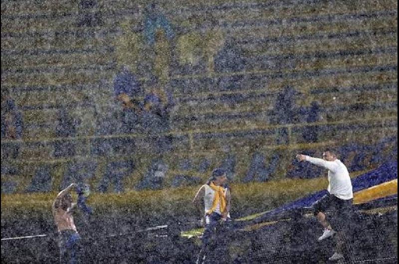 Superclaacutesico con riesgo de chaparrones y tormentas- hasta 90-en-porciento- de probabilidad de lluvias en ldquoLa Bombonerardquo