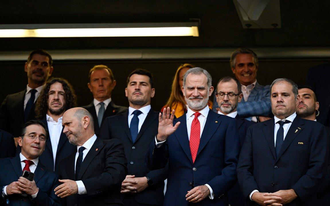 Felipe VI- Tendraacuten que adoptarse medidas para que esto no vuelva a suceder