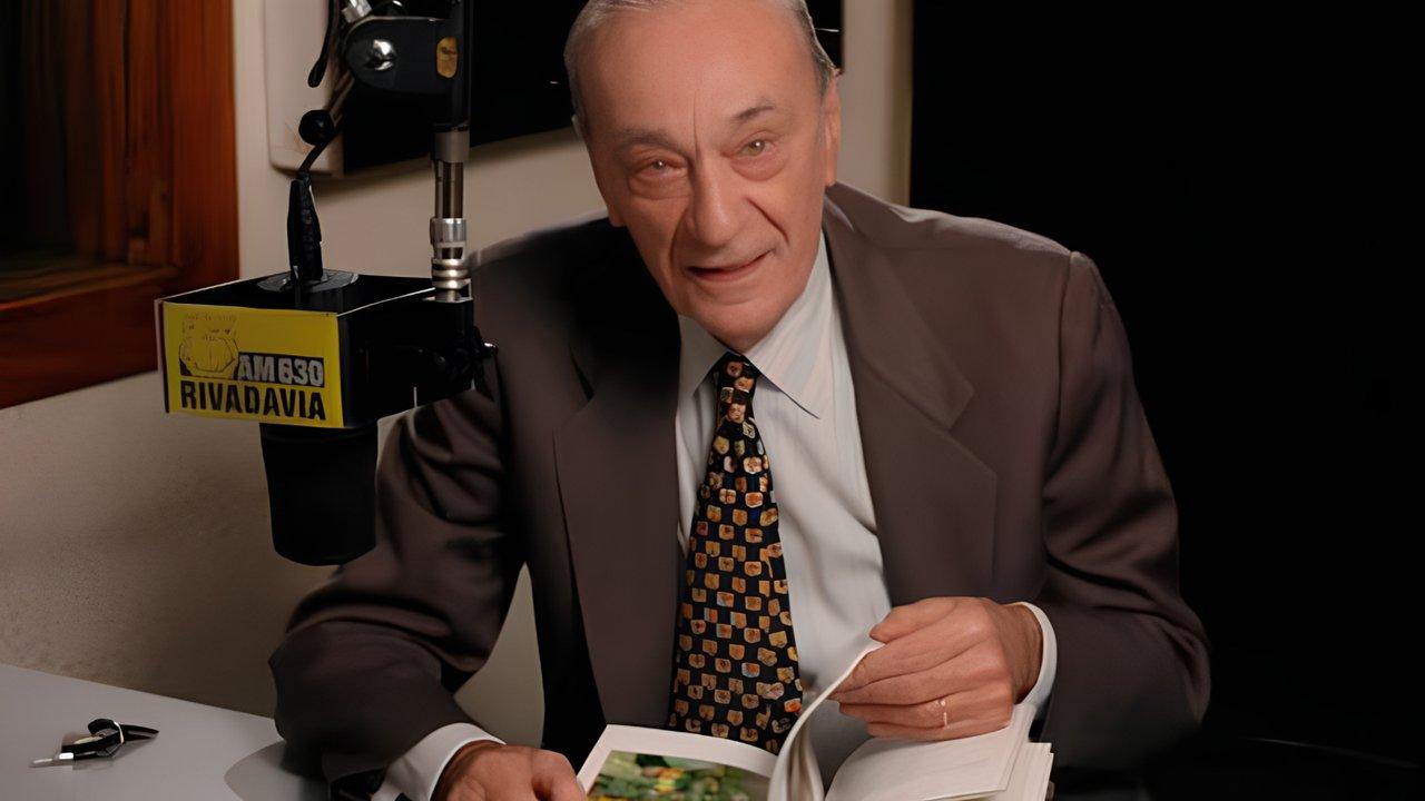Antonio Carrizo y un destacable homenaje en Radio Rivadavia