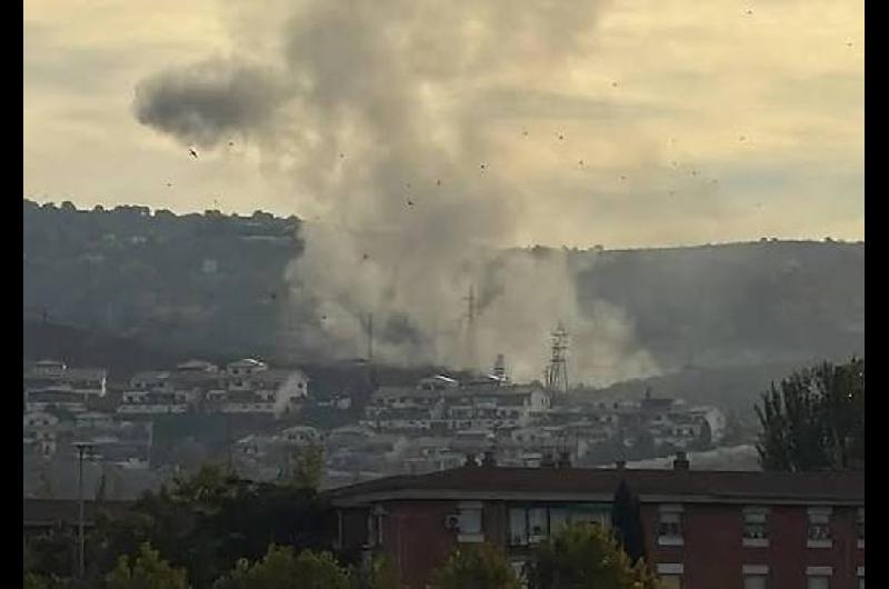 Explosioacuten en faacutebrica de municiones deja al menos tres heridos en el sur de Espantildea