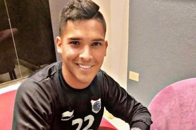 Álvaro Cazula acordó su continuidad en el