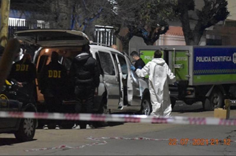 Hallan una nota con un mensaje mafioso junto al cuerpo del policía asesinado :: Diario Pregon de Jujuy - Vimarsana News