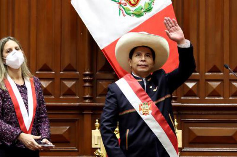 Castillo anunció servicio militar para jóvenes que no estudian ni trabajan :: Diario Pregon de Jujuy - Vimarsana News