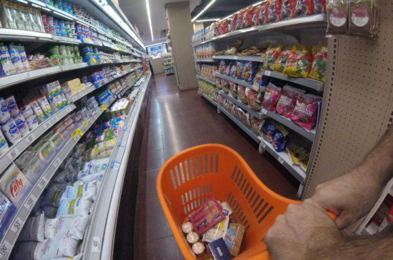 En julio una familia necesitó $ 67.576 para no ser pobre :: Diario Pregon de Jujuy - Vimarsana News