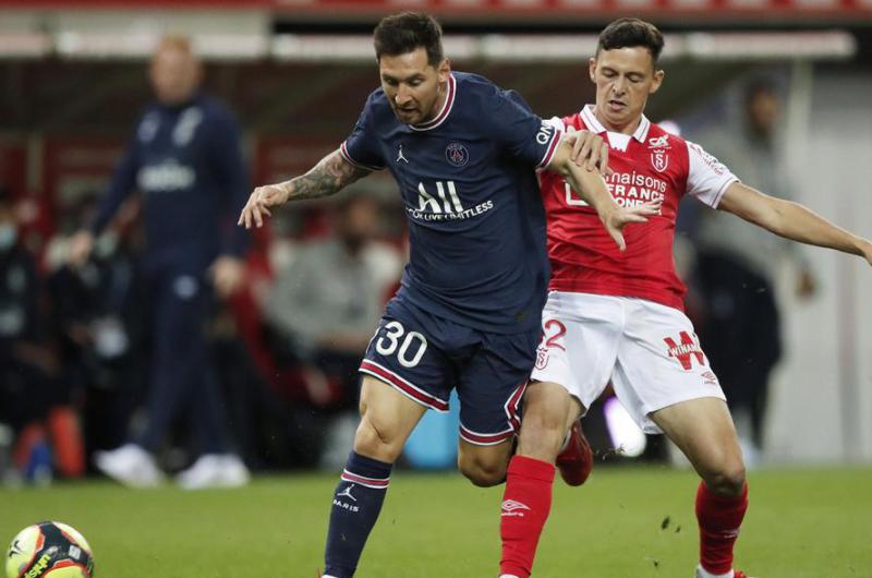 Lionel Messi hizo su debut en el Paris Saint Germain - Vimarsana News