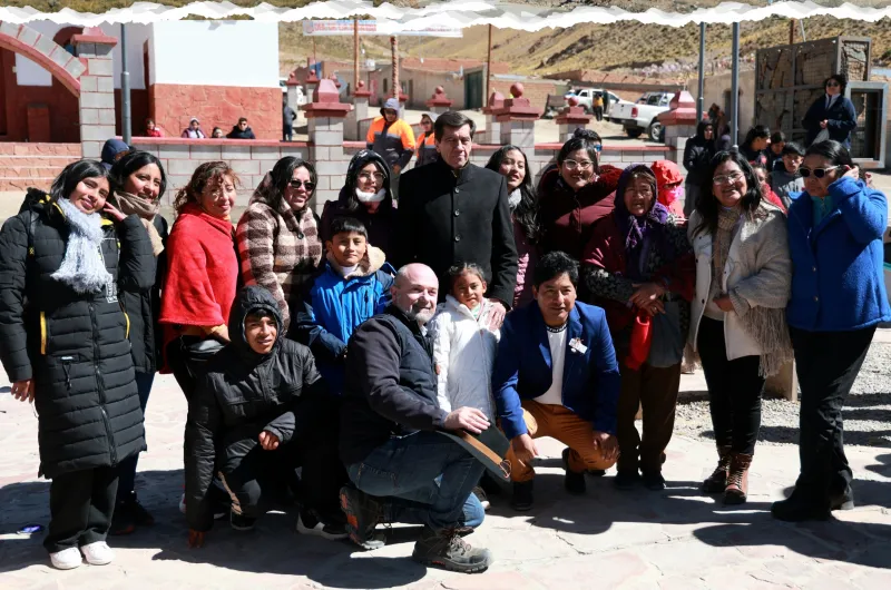 Celebración minera en Olaroz Chico con anuncios e interés europeo