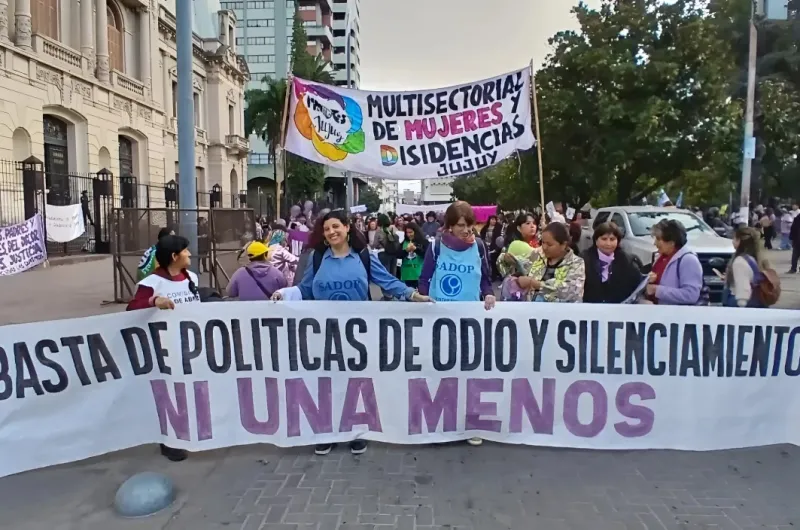 Jujuy se movilizó y gritó..¡¡¡Basta...!!!!.