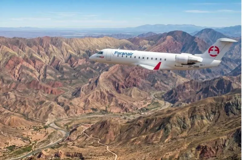 Jujuy con vuelos a Iquique y a Santa Cruz de la Sierra