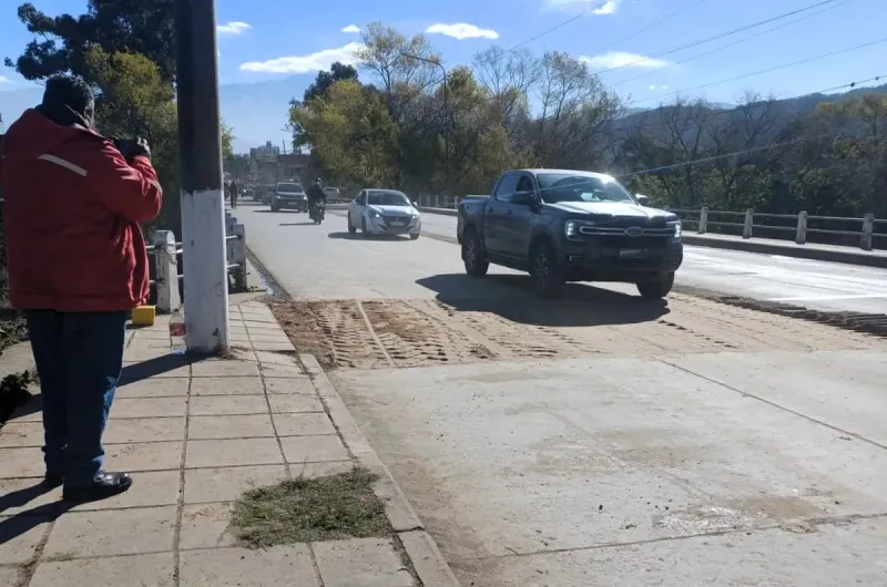 Vialidad finalizó trabajos y quedaron habilitados los carriles del puente Chijra