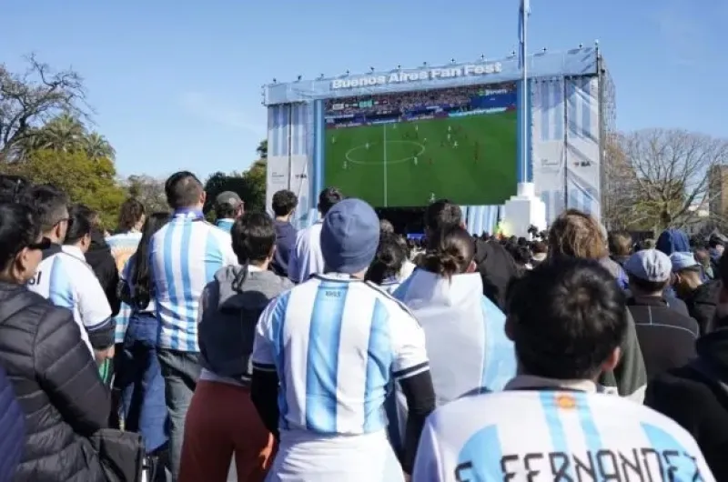 Fan Fest de aliento a la selección en Ciudad Cultural y Alto Comedero